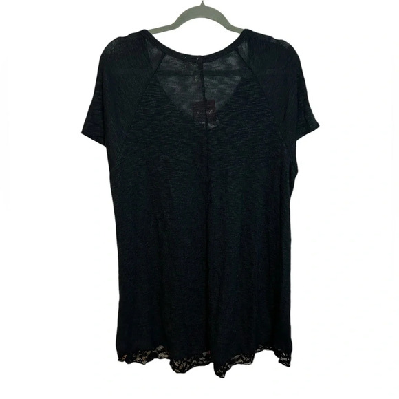 Nwt Chenault Lace Trim Black Pocket Tee - Picture 2 of 4